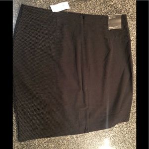 Banana Republic Black Skirt white Polka dogs